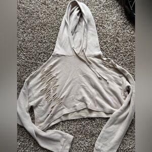 CROPPED RIPPED HOODIE